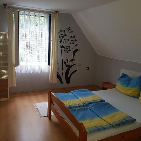Aron Apartman Badacsonytomaj Bagian luar foto