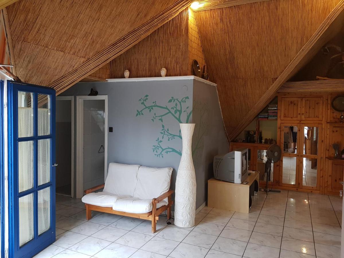 Aron Apartman Badacsonytomaj Bagian luar foto